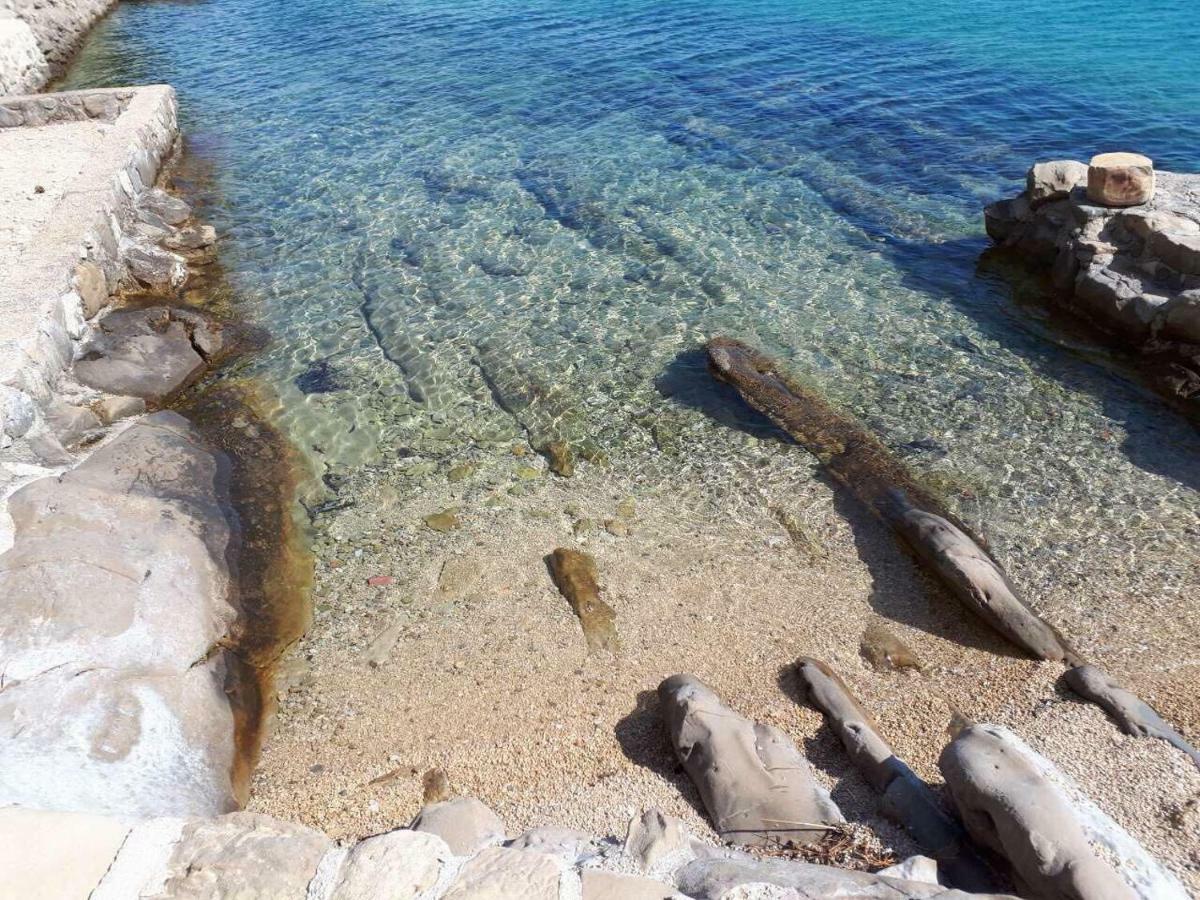 Apartments Horvat On Island Pag Vlašići Esterno foto