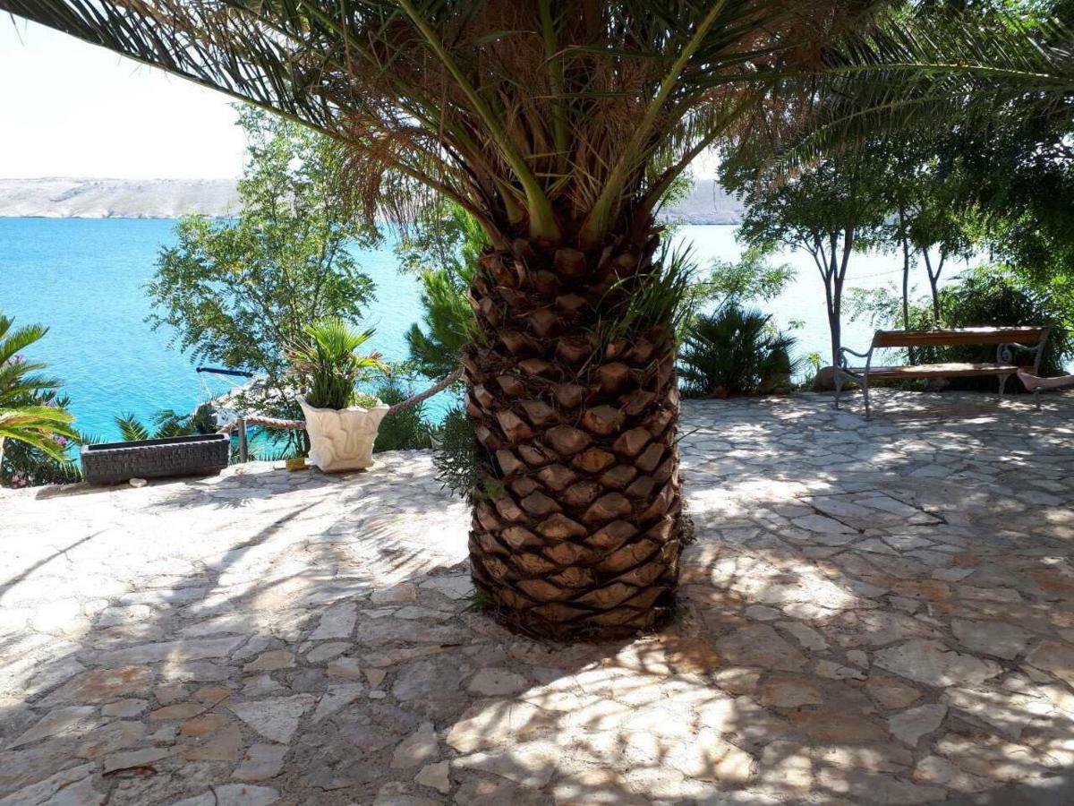 Apartments Horvat On Island Pag Vlašići Esterno foto