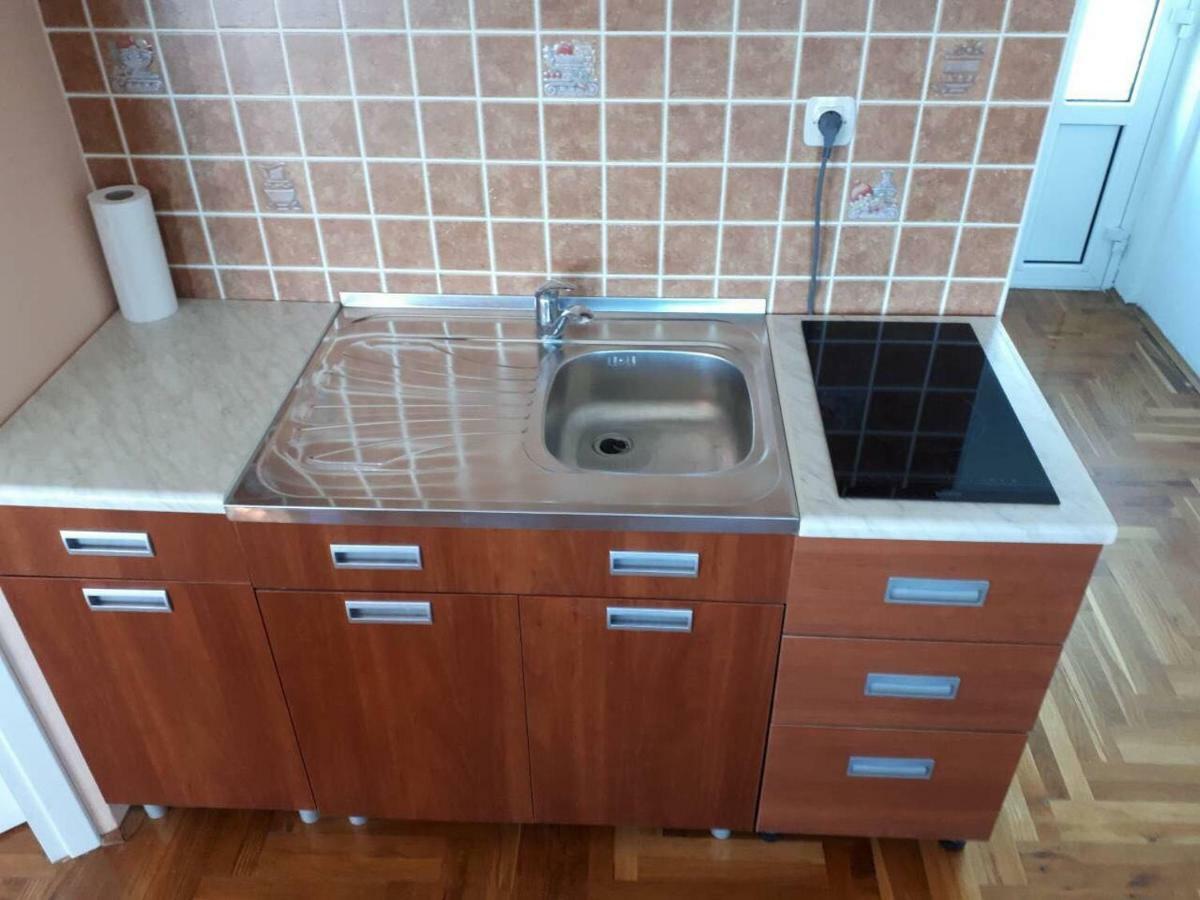 Apartments Horvat On Island Pag Vlašići Esterno foto