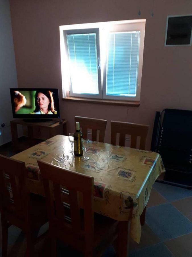 Apartments Horvat On Island Pag Vlašići Esterno foto
