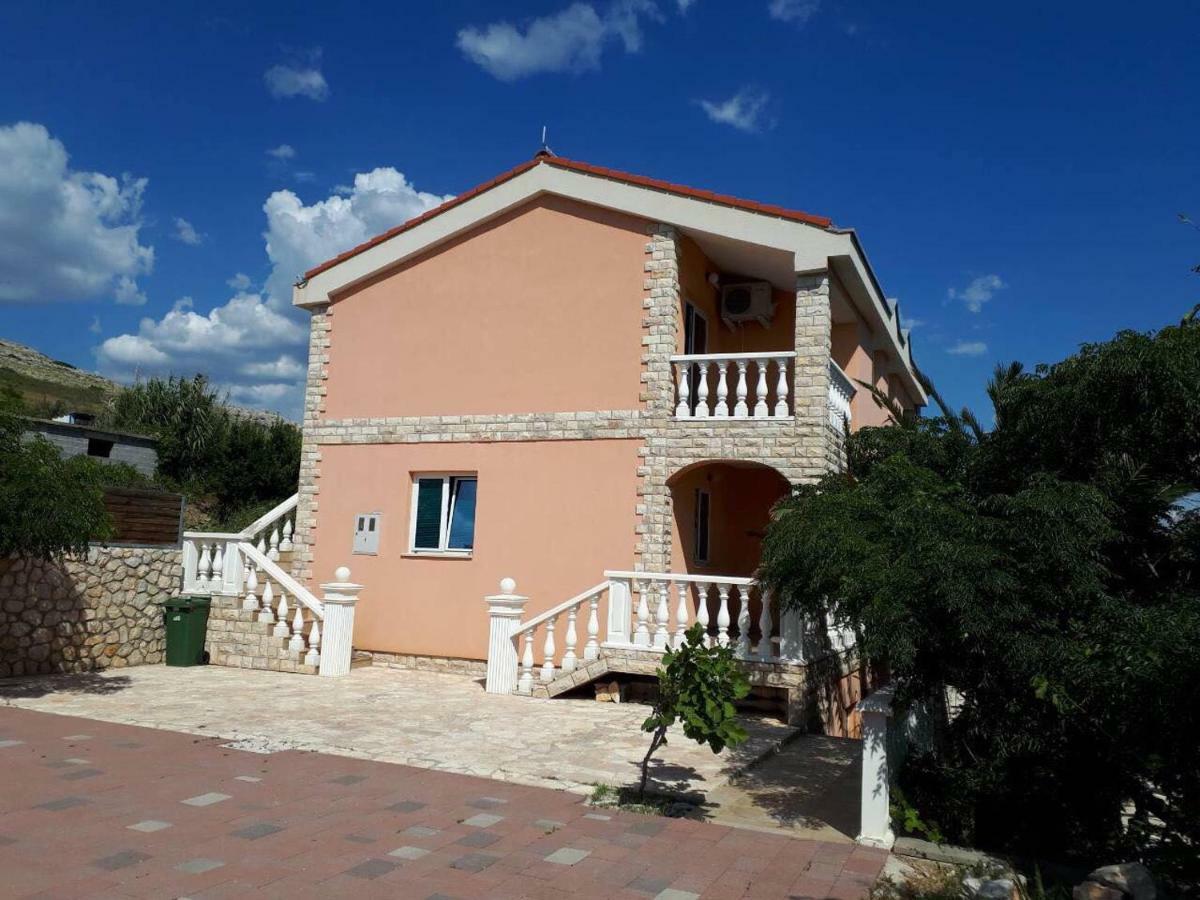 Apartments Horvat On Island Pag Vlašići Esterno foto