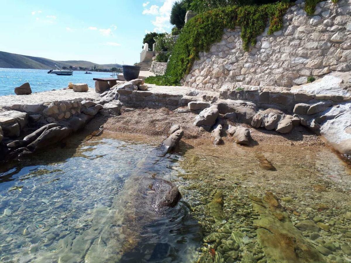 Apartments Horvat On Island Pag Vlašići Esterno foto