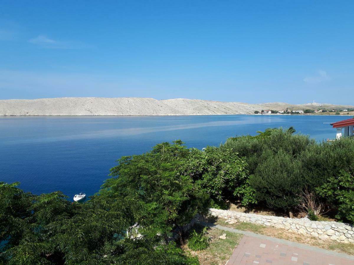 Apartments Horvat On Island Pag Vlašići Esterno foto